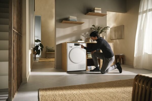 4002516749554_3.jpg MIELE TWC660WP 125 Edition Wärmepumpentrockner T1 White Edition (8 kg, Lotosweiß)