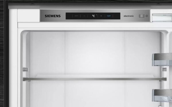 SIEMENS KI51FADE0 iQ700 Kühlschrank (238 l, E, 1397 mm hoch, k.A.)