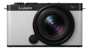 PANASONIC LUMIX DC-S9 S.WHITE+18-40MM/F4.5-6.3 Systemkamera mit Objektiv 18 – 40 mm, 7,62 cm Display Touchscreen, WLAN