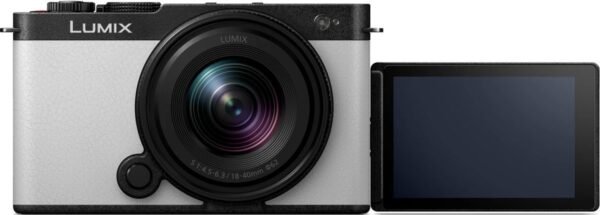 PANASONIC LUMIX DC-S9 S.WHITE+18-40MM/F4.5-6.3 Systemkamera mit Objektiv 18 – 40 mm, 7,62 cm Display Touchscreen, WLAN