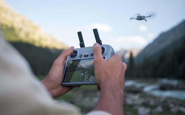 6941565969101_5.jpg DJI Mini 4 Pro Fly More Combo (DJI RC 2) Mini-Kameradrohne, Grau